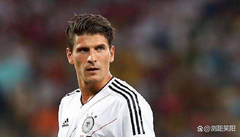  重返赛场引爆全场！，Doinb意外战胜巴黎圣日耳曼引发球迷热议